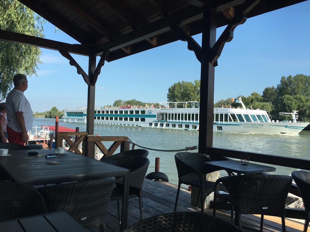 Pensiunea Ovidiu Crisan  Bagian luar foto